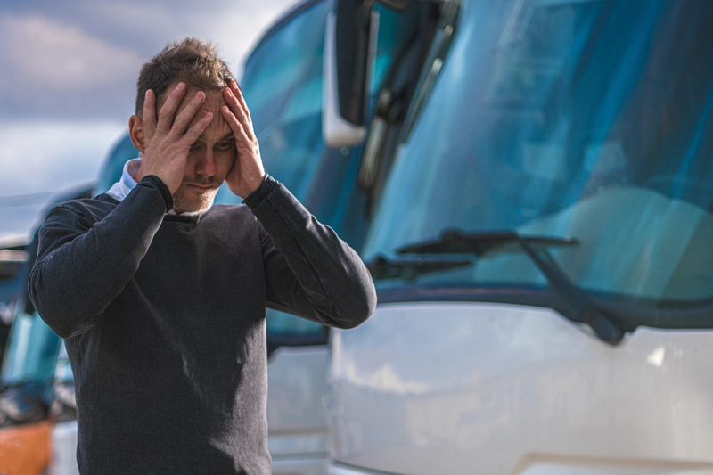 how to choose the right big truck accident attorney